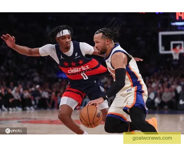 唐斯爆砍26分16板率尼克斯豪取六连胜本季五十次两双冠绝全联盟